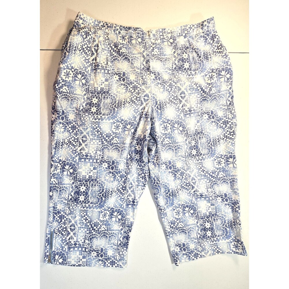Alfred Dunner Women's Capri Pants L Elastic Pull-On Waist Zipper Anklesz 22W
